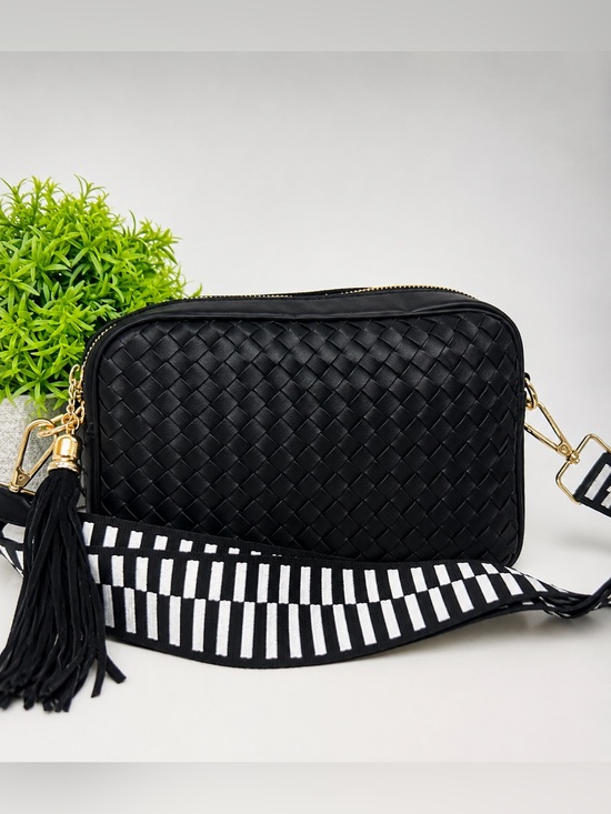 pretty simple Handbags - Woven Willow Camera Crossbody Bag